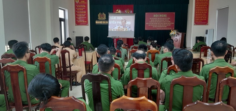 Đảng bộ Công an huyện Thăng Bình tổ chức Hội nghị học tập chuyên đề  “Học tập và làm theo tư tưởng, đạo đức, phong cách Hồ Chí Minh” năm 2024