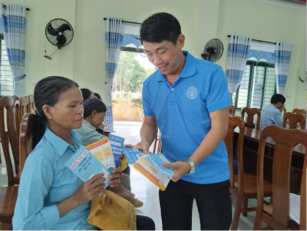 Thăng Bình tuyên truyền BHXH, BHYT tại xã Bình Hải