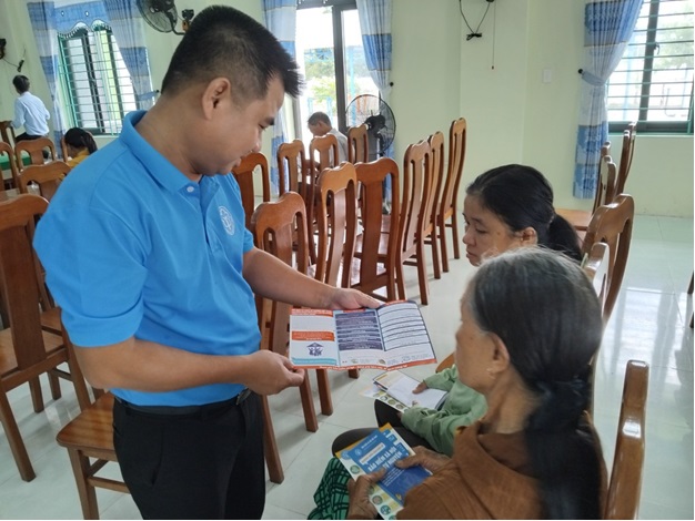 BHXH huyện Thăng Bình tuyên truyền BHXH, BHYT tại 3 địa phương xây dựng Điểm sáng
