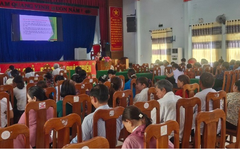 UBND thị trấn Hà Lam tổ chức Hội nghị tuyên truyền Luật bảo vệ môi trường